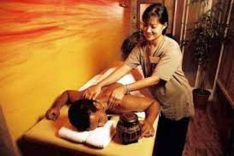 Bluemoon Spa And Massage Parlour In Kolkata 16453455356