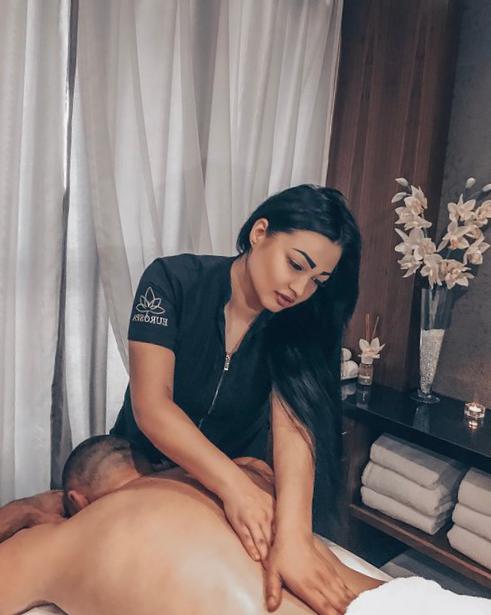 Female To Male Body Massage In Gorakhpur 17407261214