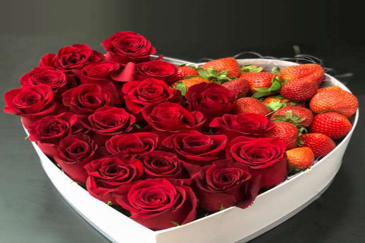 Online Delivey Of Flowers Cakes And Gifts To Manipal 16455954933