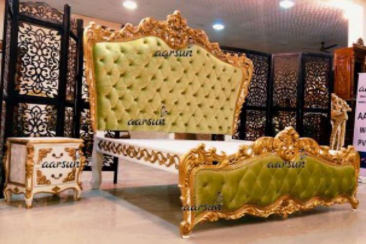 Royal Bedroom Set Tufted Bedsteads Velvet Green Fabric 1324880