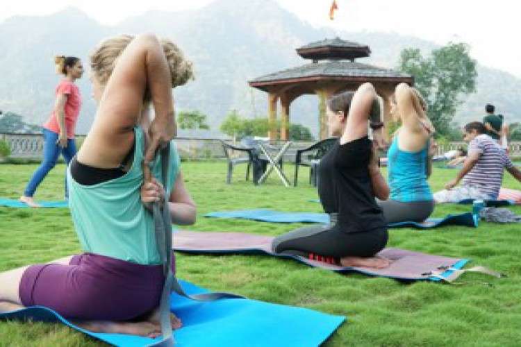 Yoga Teacher Training Course Rishikesh 3340017